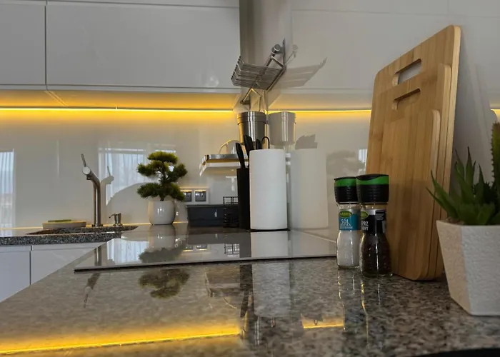 Apartment Sloneczny 30 *