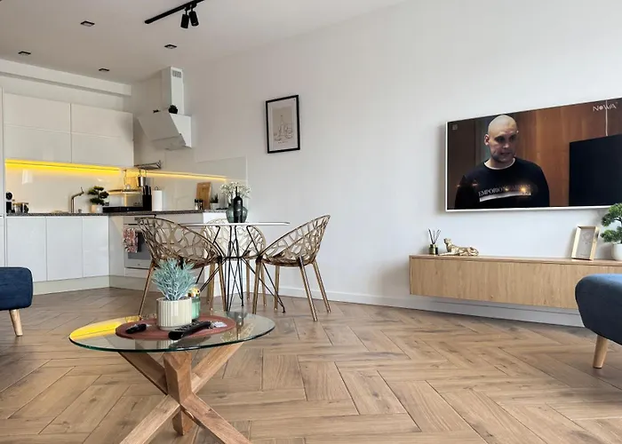 Apartment Sloneczny 30 *